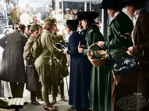 The return of Olena Stepaniv from Russian captivity, 1917
