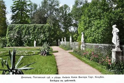 Dikanka. Gazebo in the flower garden