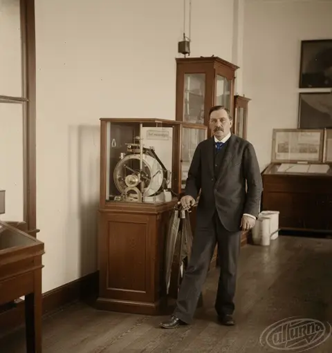 At the beginning of cinema stood Ukrainian mechanic Yosyp Timchenko together with physicist Mykola Lyubimov, who two years before the discovery of the Lumiere brothers, developed a “snail” – a jumping mechanism.