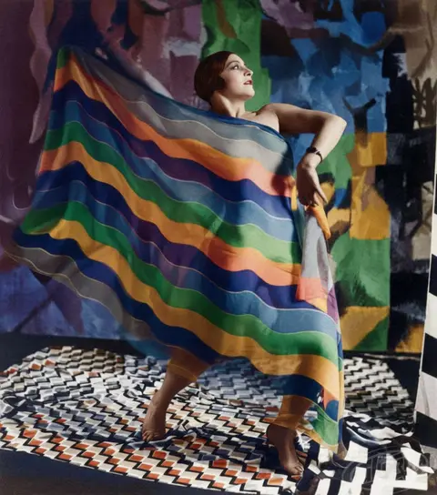 Sonya Delaunay's Art Car "Vintage Scarf 1918"