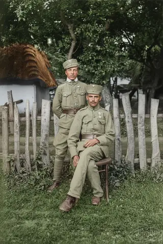 Січові Стрільці позують на камеру