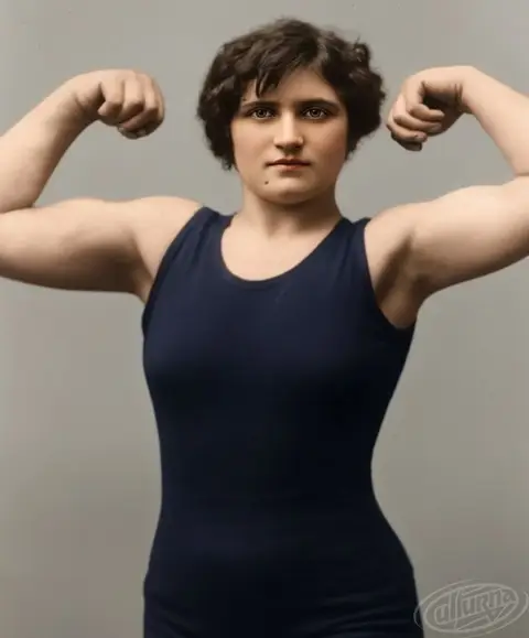 World champion in classical women's wrestling (1915) - Maria Yakymovna Kovac